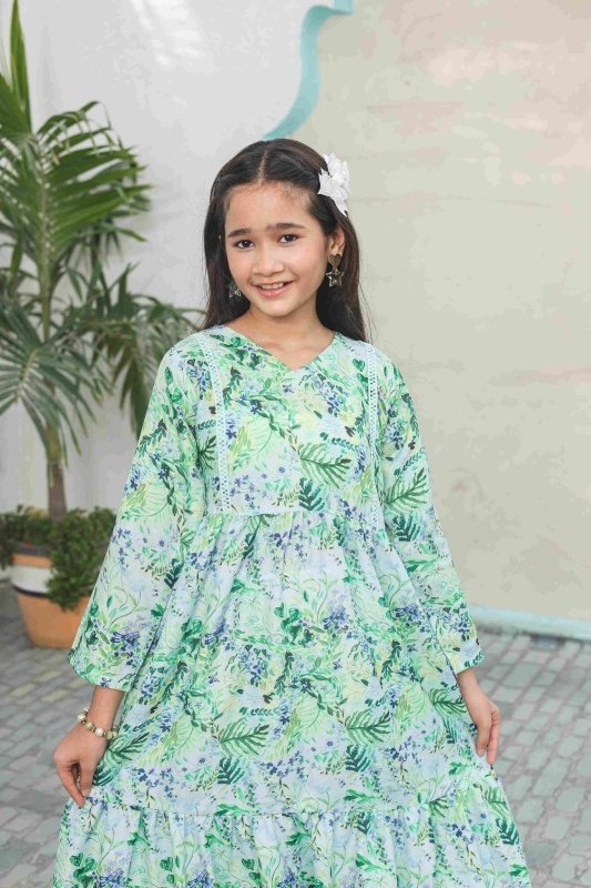 🌿 Emerald Leaf Long Frock