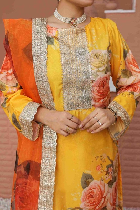 Golden Bloom  Luxe